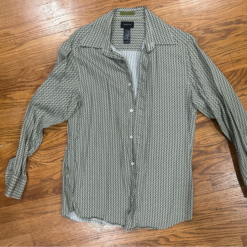 Retro button down